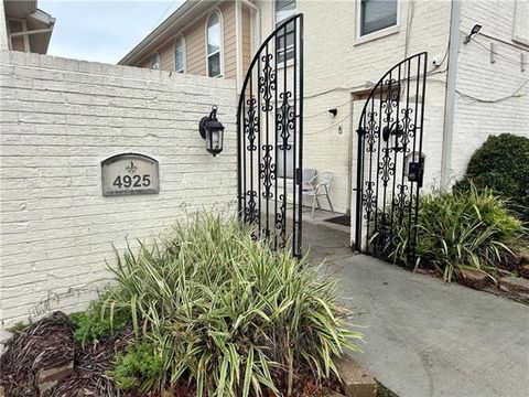 Photo of 4925 Yale Street ST #F, Metairie, LA 70006 (MLS # NO2557860)