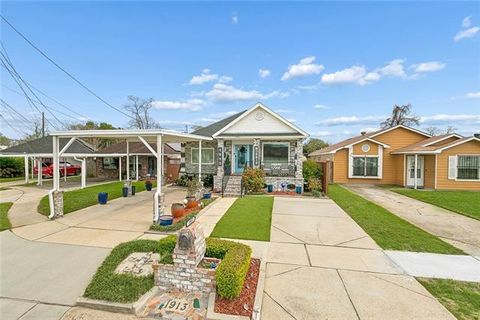 Photo of 1913 Constantine Drive Dr, Marrero, LA 70072 (MLS # NO2546314)