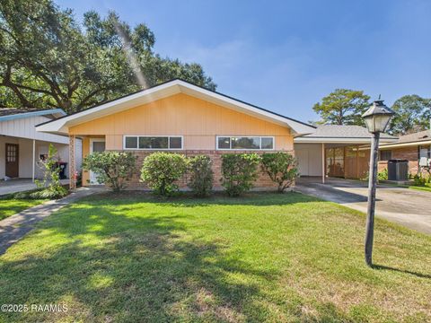 Photo of 202 Dryades Lane, Lafayette, LA 70503 (MLS # 2500001249) Photo of 202 Dryades Lane, Lafayette, LA 70503 (MLS # 2500001249)