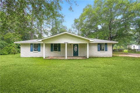 Photo of 29965 Pete Miller Road, Livingston, LA 70754 (MLS # NO2553281)