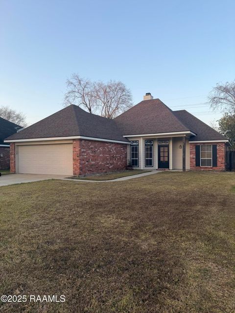 Photo of 214 Pear Tree Circle, Broussard, LA 70518 (MLS # 2500006539)