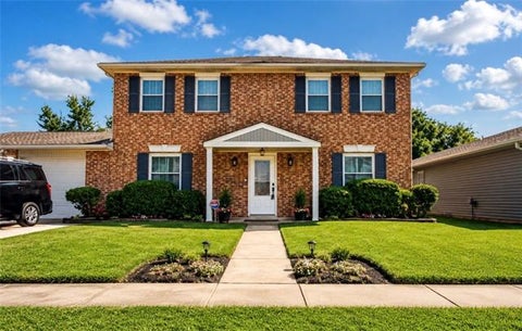 Photo of 1804 Ridgefield Drive Dr, Laplace, LA 70068 (MLS # NO2564887)