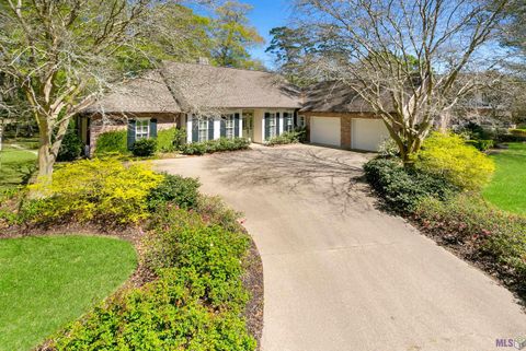 Photo of 5845 S Shore Dr Dr, Baton Rouge, LA 70817 (MLS # BR2026004674)