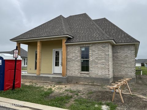 Photo of 301 Cypress Ridge Drive, New Iberia, LA 70563 (MLS # 2600004103)