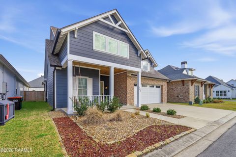 Photo of 102 Harvest Creek Lane, Lafayette, LA 70508 (MLS # 2600001316)