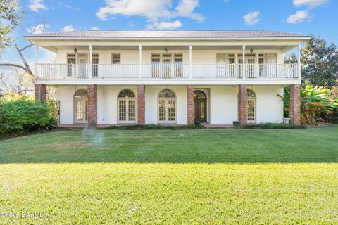 Photo of 121 Oakforest Drive, Lafayette, LA 70501 (MLS # 2500005443)