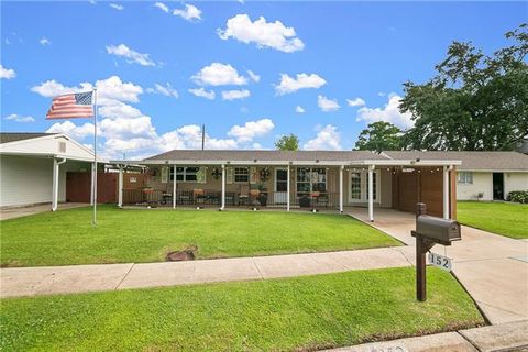 Photo of 152 Felicia Drive Dr, Avondale, LA 70094 (MLS # NO2556288)