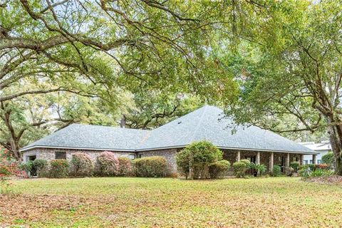 Photo of 69170 4th Avenue Ave, Covington, LA 70433 (MLS # NO2547889)