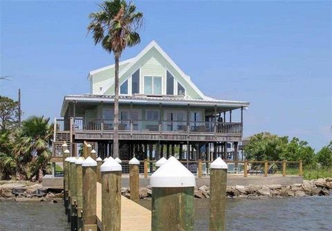 Photo of 25694 Chef Menteur Highway Hwy, New Orleans, LA 70129 (MLS # NO2545142)