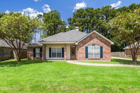 Photo of 201 Treat Drive, Broussard, LA 70518 (MLS # 2600007017)