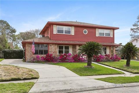 Photo of 2128 Valentine Court Ct, New Orleans, LA 70114 (MLS # NO2547282)
