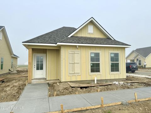 Photo of 101 Foxglove Way, Youngsville, LA 70592 (MLS # 2600002468)