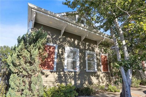Photo of 1724 Burdette Street St #1724, New Orleans, LA 70118 (MLS # NO2558017)