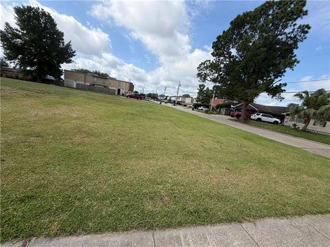 Photo of 2209 26th Street St, Kenner, LA 70062 (MLS # NO2556249)