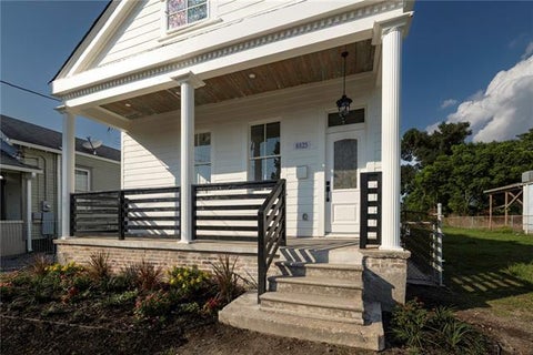 Photo of 8825 Willow Street ST, New Orleans, LA 70118 (MLS # NO2570987)