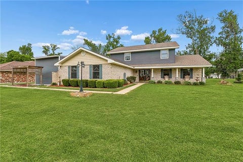 Photo of 15 W Levert Drive Dr, Luling, LA 70070 (MLS # NO2571013)