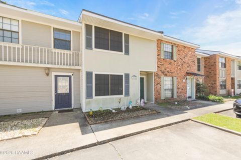 Photo of 138 Southfield Parkway, Lafayette, LA 70506 (MLS # 2600003662)