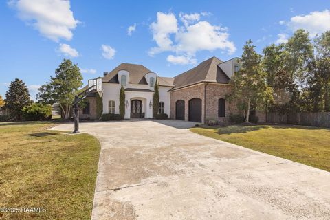 Photo of 100 Sweetwater Creek Drive, Youngsville, LA 70592 (MLS # 2500004974)