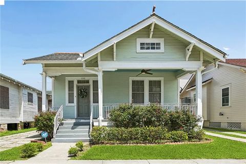 Photo of 3907 General Taylor Street St, New Orleans, LA 70125 (MLS # NO2555240)