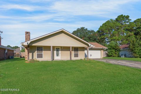 Photo of 302 Vivian Drive, Lafayette, LA 70508 (MLS # 2500004016)