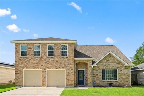 Photo of 6717 Alisa Drive Dr, Slidell, LA 70460 (MLS # NO2568816)
