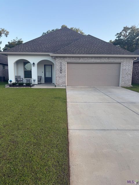 Photo of 11586 Water View Ave Ave, Denham Springs, LA 70726 (MLS # BR2026006623)