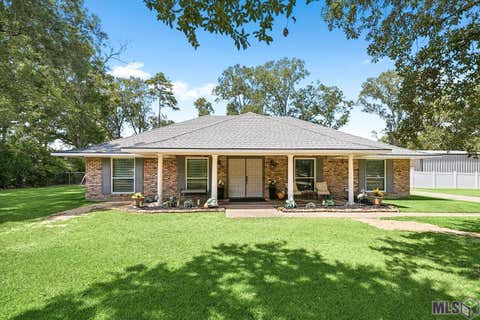 Photo of 6747 Chaparral Pl PL, Greenwell Springs, LA 70739 (MLS # BR2026015265)