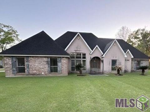 Photo of 25475 La Hwy 16, Denham Springs, LA 70726 (MLS # BR2026008399)