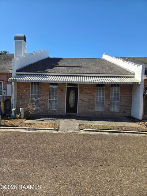 Photo of 305 Halcott Drive #Apt 112, Lafayette, LA 70503 (MLS # 2600000992)