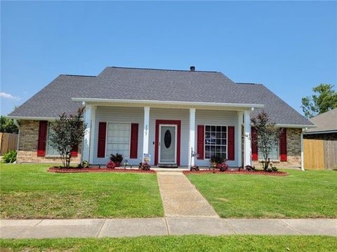 Photo of 2207 Pine Valley Drive DR, Laplace, LA 70068 (MLS # NO2557380)