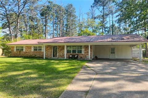 Photo of 306 Rubin Drive Dr, Pineville, LA 71360 (MLS # CN2552158)