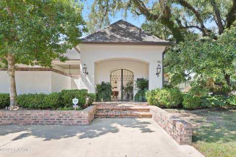 Photo of 301 Girard Park Drive, Lafayette, LA 70503 (MLS # 2600007066)