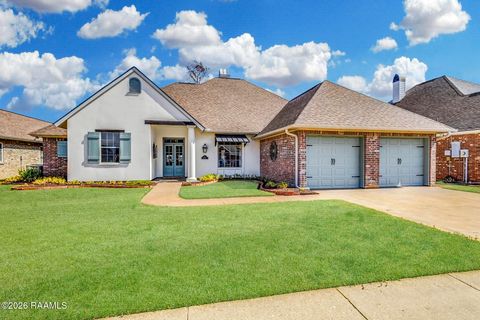Photo of 202 Bon Vie Drive, Lafayette, LA 70506 (MLS # 2600001111)