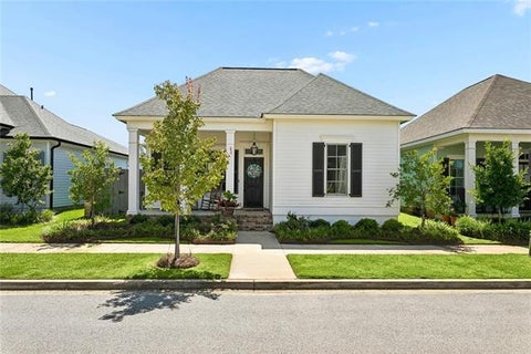 Photo of 547 Hopscotch Road, Covington, LA 70433 (MLS # NO2563652)