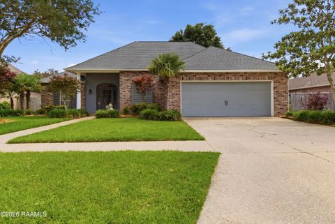 Photo of 120 Cornish Place, Youngsville, LA 70592 (MLS # 2600003715)