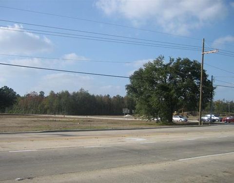 Photo of 200 S Morrison Boulevard, Hammond, LA 70401 (MLS # NO860547)