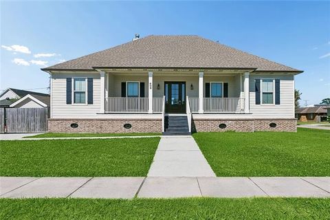 Photo of 409 Llama Drive, Arabi, LA 70032 (MLS # NO2554955)