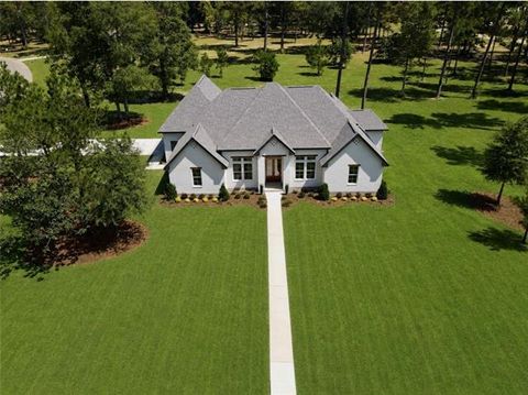 Photo of 7220 The Woods Avenue Ave, Abita Springs, LA 70420 (MLS # NO2563567)