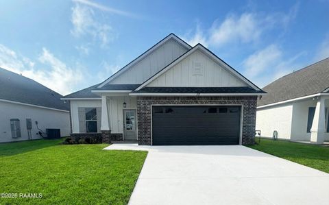 Photo of 109 Lotus Street, Broussard, LA 70518 (MLS # 2500005493)