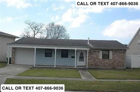 Photo of 672 E Marlin Court CT, Gretna, LA 70056 (MLS # NO2572633)