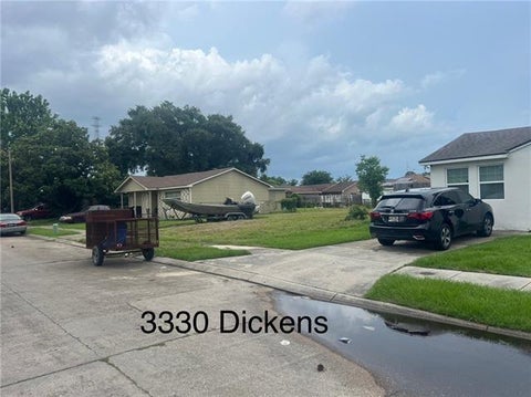Photo of 3330 Dickens Drive Dr, New Orleans, LA 70131 (MLS # NO2572630)