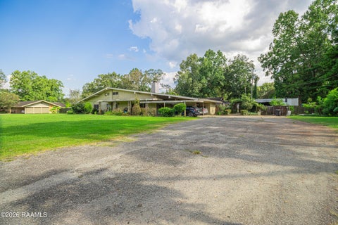 Photo of 515 Perry Drive, Abbeville, LA 70510 (MLS # 2600008424)