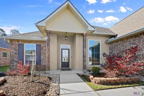 Photo of 13711 Fig Dr Dr, Denham Springs, LA 70726 (MLS # BR2026004753)