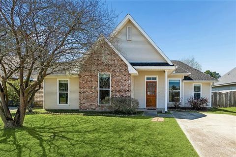 Photo of 70371 10th Street St, Covington, LA 70433 (MLS # NO2548936)