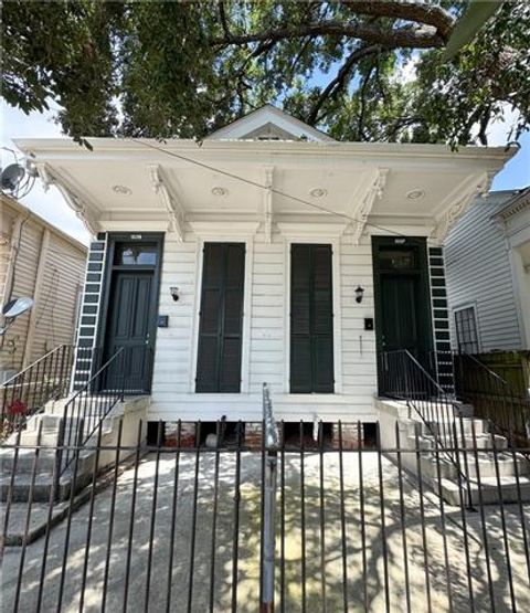Photo of 2129 S Liberty Street St, New Orleans, LA 70113 (MLS # NO2545149)