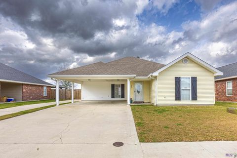 Photo of 323 Daralyn Drive Dr, Houma, LA 70363 (MLS # BY2026003615)