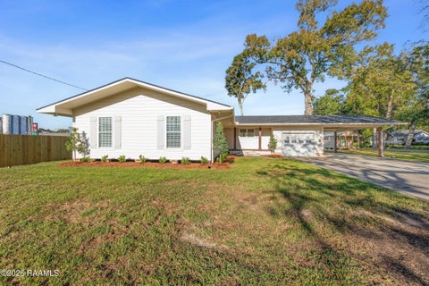 Photo of 112 N Hebert Avenue, Kaplan, LA 70548 (MLS # 2600009822)