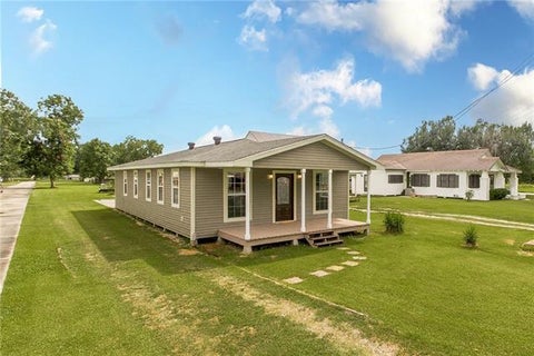 Photo of 2536 Highway 1 Highway, Raceland, LA 70394 (MLS # NO2554977)