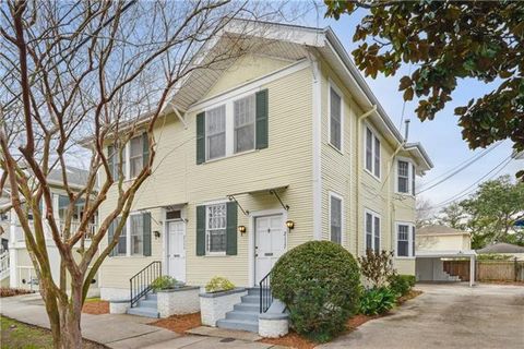 Photo of 2117 Broadway Street St, New Orleans, LA 70118 (MLS # NO2554214)