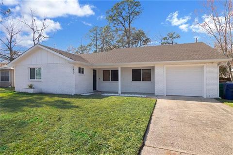 Photo of 1427 Eastwood Drive Dr, Slidell, LA 70458 (MLS # NO2543065)